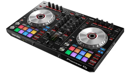 Купить PIONEER DDJ-SR2 по выгодной цене в Екатеринбурге