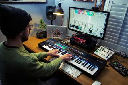 Купить Novation 61 SL MK III за 0 ₽