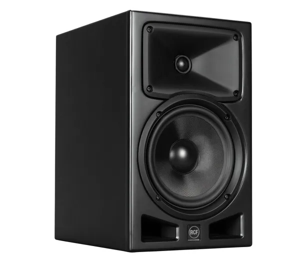 RCF Ayra PRO 8 RCF Ayra PRO 8