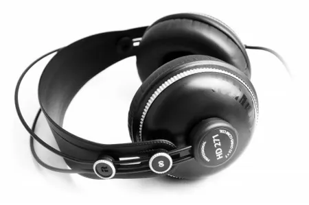Купить Axelvox HD271 за 3&nbsp;890 ₽