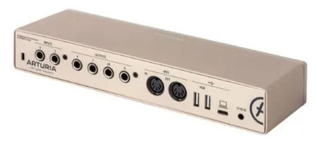 Купить Arturia MiniFuse 4 Champagne по выгодной цене в Екатеринбурге