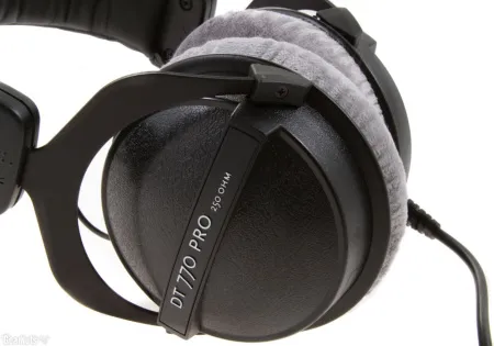 Купить BEYERDYNAMIC DT 770 PRO (32 Ohm) за 20&nbsp;007 ₽