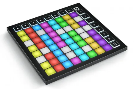 Купить NOVATION LAUNCHPAD MINI MK3 за 12&nbsp;990 ₽