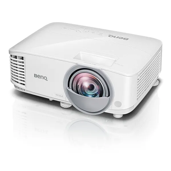 BenQ MX825STH BenQ MX825STH