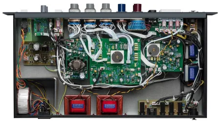 Купить WARM AUDIO WA273-EQ по выгодной цене в Екатеринбурге