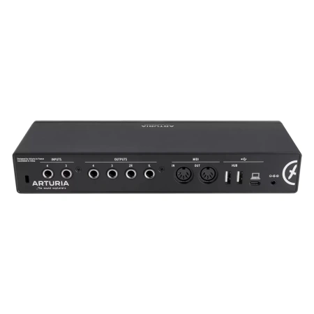 Купить Arturia MiniFuse 4 Black по выгодной цене в Екатеринбурге
