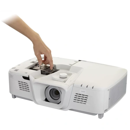 Купить ViewSonic Pro8530HDL за 0 ₽